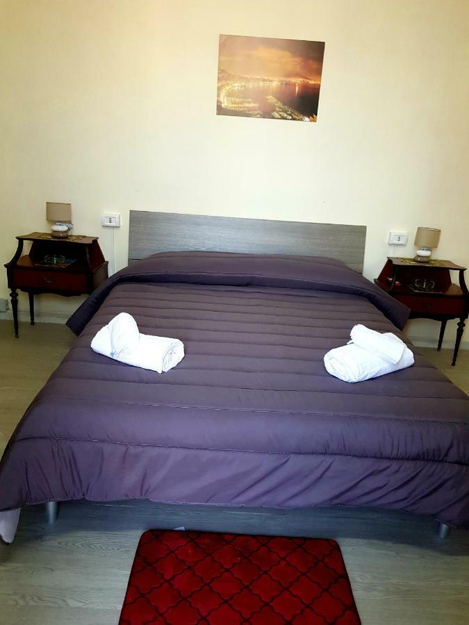 Appartement I Tetti Del Centro Storico à Naples Extérieur photo